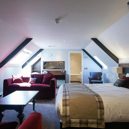 The White Hart Hotel Wetherspoon Okehampton Esterno foto