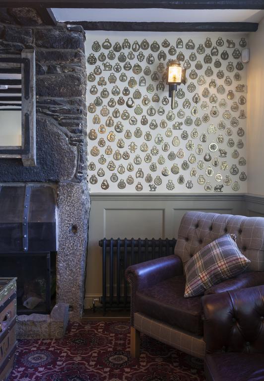 The White Hart Hotel Wetherspoon Okehampton Esterno foto
