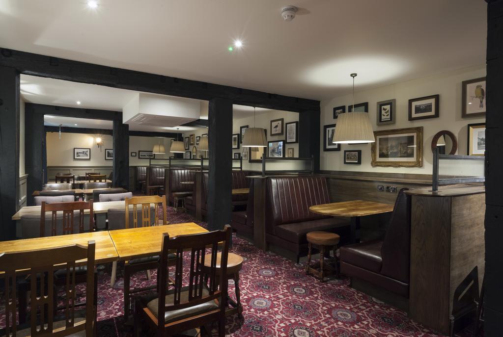 The White Hart Hotel Wetherspoon Okehampton Esterno foto